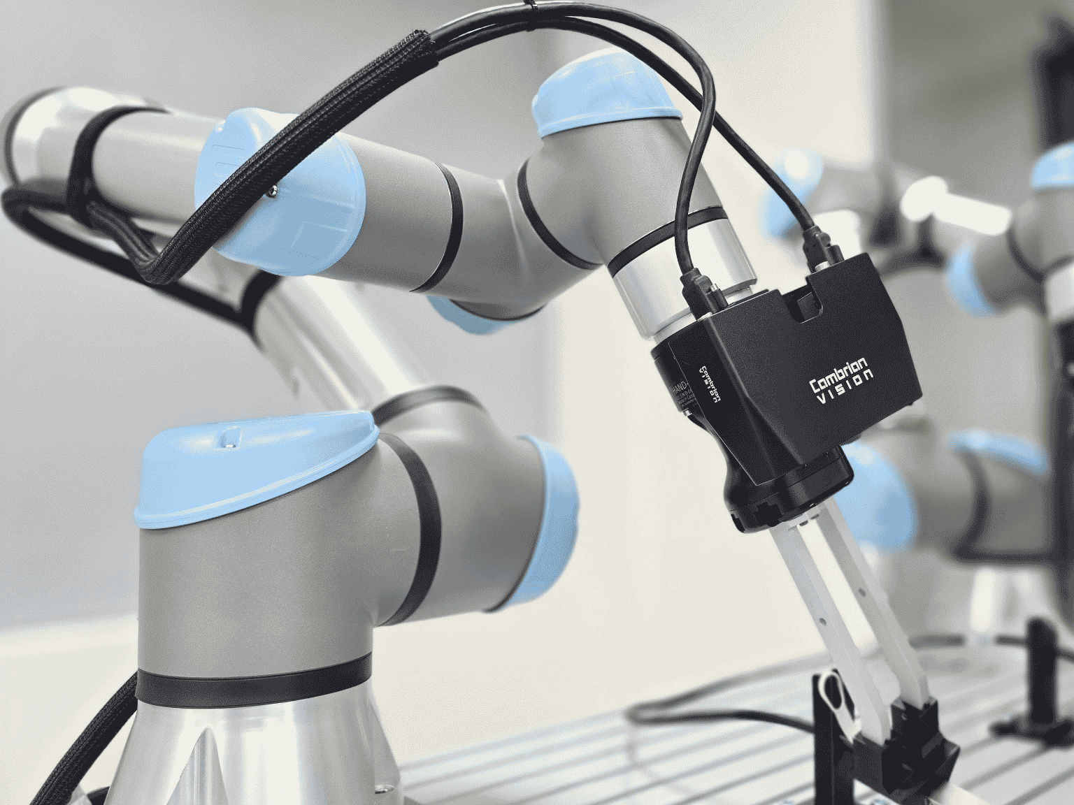 Cambrian AI Vision an einem Cobot von Universal Robots