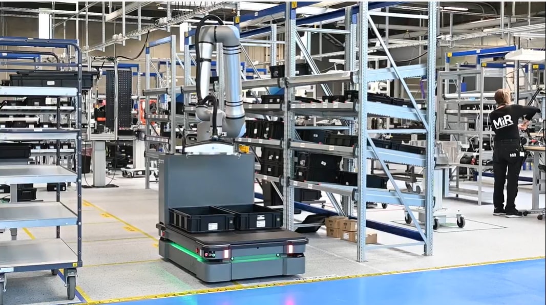 Mobiler Cobot für maximale Flexibilität und schwere Aufgaben